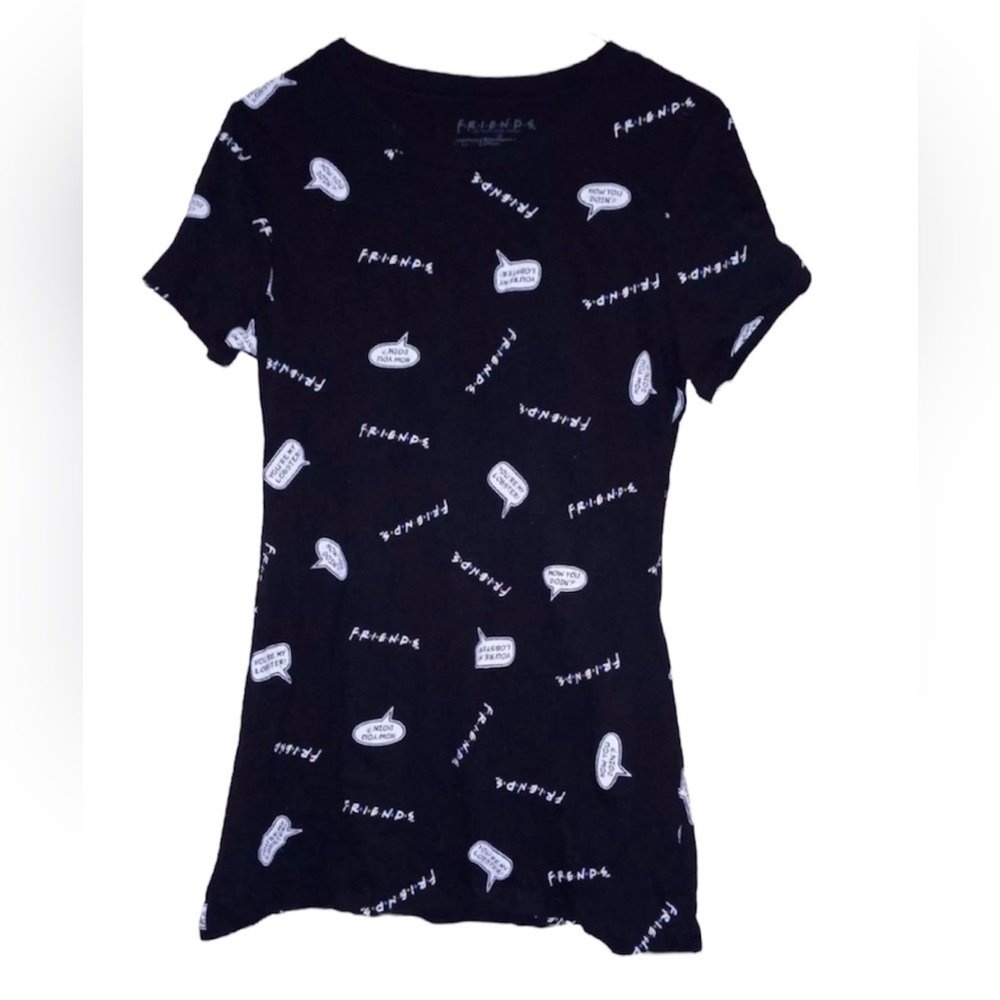 Friends (The Television Series) Womens Size: Medium T-Shirt (NWT)